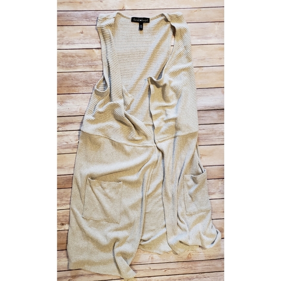 Long vest - Picture 1 of 1